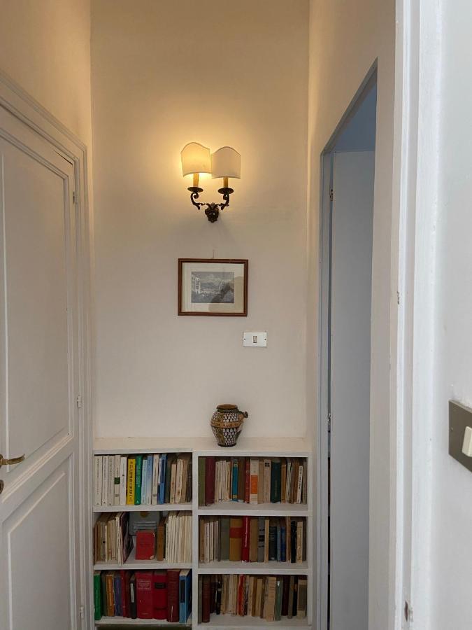 Rooms In San Domenico Maggiore 3 나폴리 외부 사진